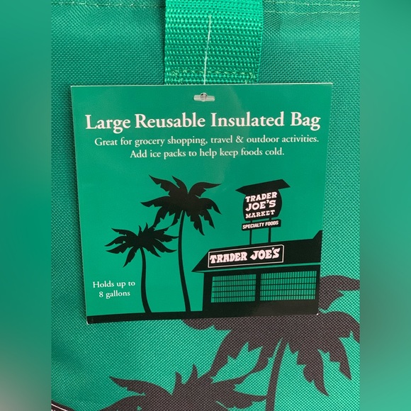 NEW Trader Joe’s Emerald Green Reusable Insulated Bag - Limited Edition - Picture 4 of 5